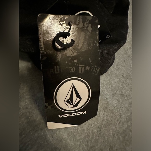 NWT Volcom flexfit full stone Heather hat size S/M - Picture 5 of 6